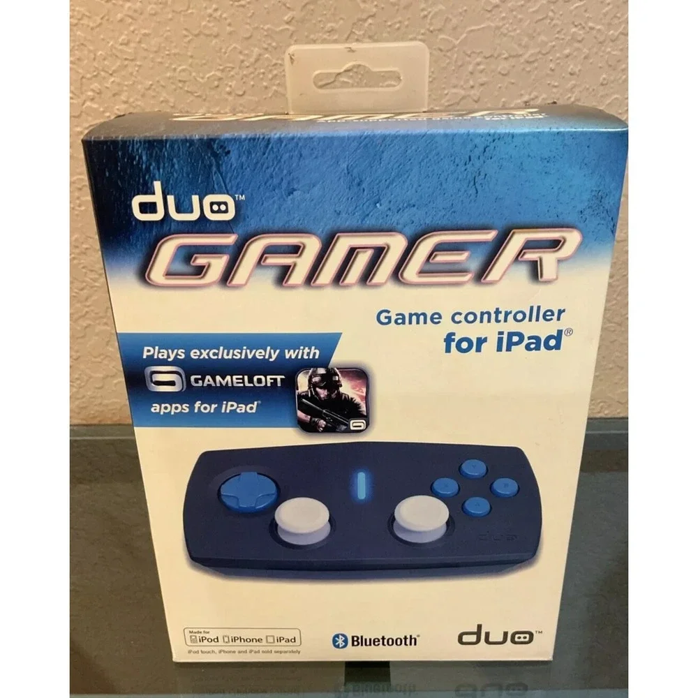 Duo Gamer Controller for iPad,‎ iPhone and iPod Touch (Wireless) Gameloft